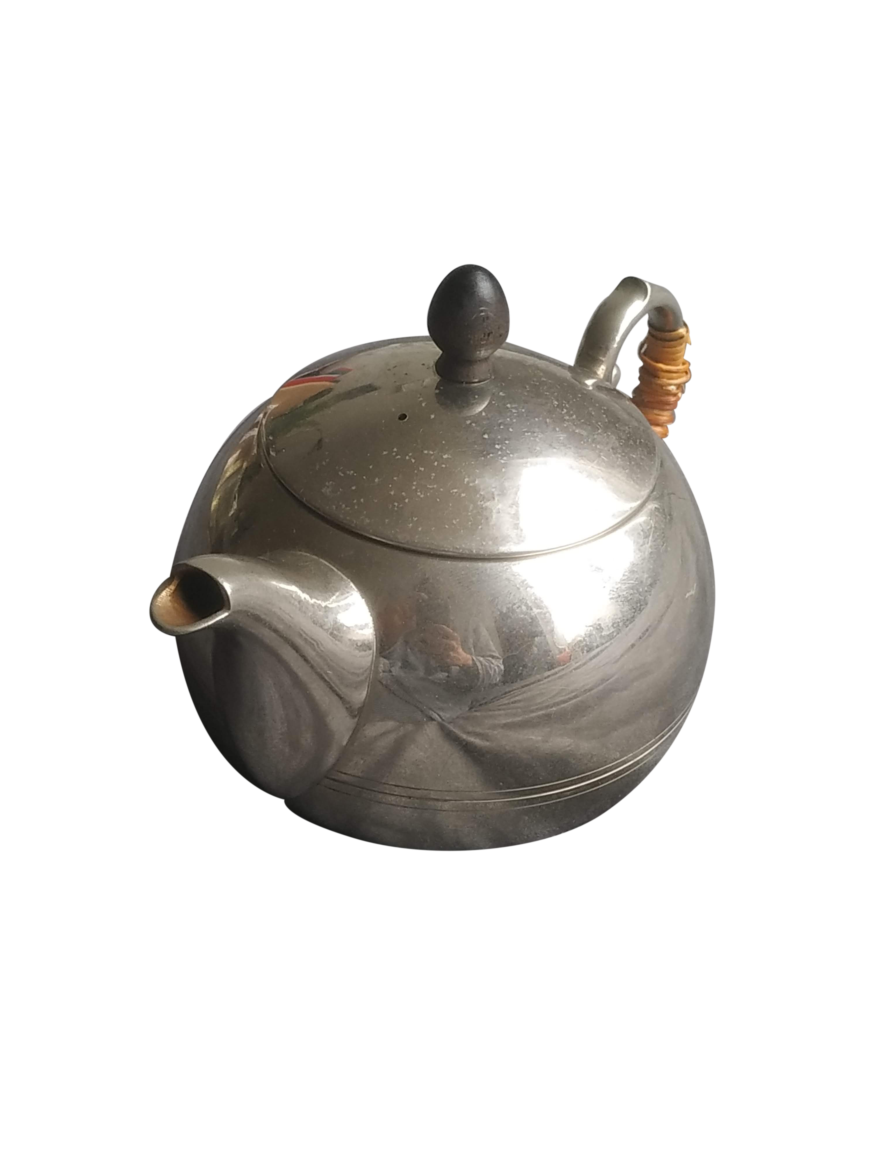 Shiny Teapot